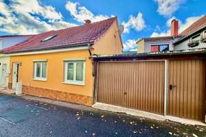 geräumiges Einfamilienhaus mit Garage- ideal für Familien mit handwerklichem Geschick! – Die vollständige Adresse der Immobilie erhältst du vom Anbieter., 99331 Geschwenda – Vorschaubild 2