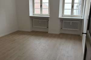 Frisch sanierte Wohnung im Huber`schen Stiftungshaus mit Geschichte – 93047 Innenstadt, Regensburg – Vorschaubild 8