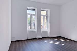 Erstbezug! Sonnige und großzügige 2-Zimmer-Altbauwohnung im Hochparterre.  – Veilchenstraße 17, 76131 Oststadt, Karlsruhe – Vorschaubild 4