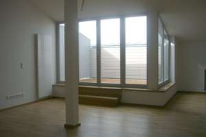 Traumhaftes Dachgeschoß, Dachterrasse, Parkett, Aufzug, Wannenbad, TG-Stellplatz uvm. – Friedrich-Wilhelm-Boelcke-Str. 4, 14473 Südliche Innenstadt, Potsdam – Vorschaubild 5