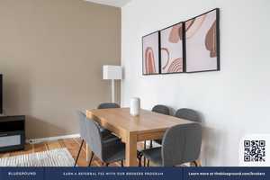Exquisite 3-Zi-Wohnung, Top-Lage mit Parkblick. Voll möbliert, komplett ausgestattet.  – Mainzer Straße 36, 12053 Berlin – Vorschaubild 3