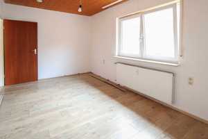 MFH mit 3 Einheiten, Doppelgarage, im Ortszentrum zur flexiblen Nutzung mit Wertsteigerungspotenzial – Rastatt (Kreis) – Vorschaubild 18