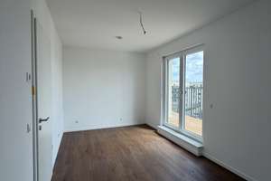 Modernes Penthouse – Erstbezug mit großer Terrasse im Neubau Quartier HUGOS in Berlin-Mariendorf – An der alten Gärtnerei 36 40, 12109 Mariendorf, Berlin – Vorschaubild 11