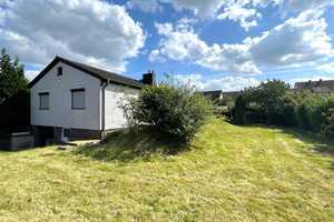 Barsinghausen/OT Göxe - moderner Bungalow (Schwedenhaus) mit schönem, großen Grundstück ! – Im Lindenfeld 14, 30890 Hannover (Kreis) – Vorschaubild 4