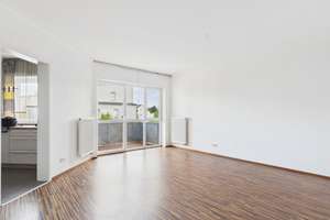 Exklusive 3 Zimmer ETW auf 90m² in Nürnberg mit Tiefgaragenstellplatz, EBK, Balkon uvm.! – Die vollständige Adresse der Immobilie erhältst du vom Anbieter., 90455 Kornburg, Worzeldorf, Nürnberg – Vorschaubild 2