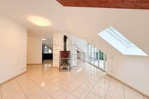 EXKLUSIVE 3 ZIMMER DACHGESCHOSS-NEUBAUWOHNUNG
IN RUHIGER LAGE VON BERLIN LICHTERFELDE – Die vollständige Adresse der Immobilie erhältst du vom Anbieter., 12203 Lichterfelde, Berlin – Vorschaubild 2