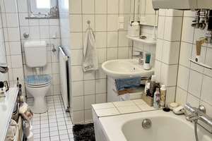 Merheim, zentrale Ruhiglage - 6-Parteienhaus - vermietet mit Mietsteigerungspotenzial- großer Garten – Die vollständige Adresse der Immobilie erhältst du vom Anbieter., 51109 Merheim, Köln – Vorschaubild 7