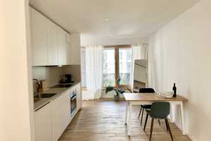 Lichtdurchflutetes möbliertes 2 Zimmer Appartement – Zschokkestr. 34, 80687 München – Vorschaubild 3