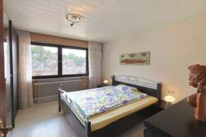 Helle, gut geschnittene 3 Zimmerwohnung mit Blick ins Grüne. Zentral und ruhig! – Die vollständige Adresse der Immobilie erhältst du vom Anbieter., 71229 Leonberg – Vorschaubild 7