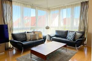 Attraktive 4,5-Zimmer-Wohnung mit Balkon, Aufzug und Tiefgaragenstellplatz