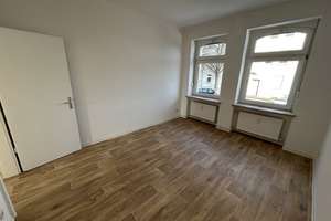 Frisch renoviert! Helle 3-Zimmer-Wohnung im Erdgeschoss! – Otto-Richter-Straße 11a, 39116 Sudenburg, Magdeburg – Vorschaubild 2