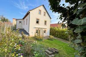 GEPFLEGTES EINFAMILIENHAUS MIT VIEL PLATZ – Die vollständige Adresse der Immobilie erhältst du vom Anbieter., 1328 Schönfeld/Schullwitz, Dresden – Vorschaubild 1