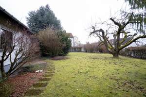 Sehr gepflegtes Einfamilienhaus mit Doppelgarage und sehr großem Garten in Ulm-Jungingen! – Die vollständige Adresse der Immobilie erhältst du vom Anbieter., 89081 Jungingen, Ulm – Vorschaubild 28