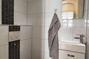 Property thumbnail 19