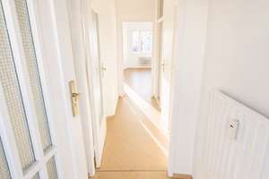 Charmante 1-Zimmer-Wohnung mit Balkon in ruhiger Wilmersdorfer Lage – Tharandter Str. 5, 10717 Wilmersdorf, Berlin – Vorschaubild 9