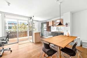 Stilvoll wohnen zwischen Mitte & Kreuzberg – mit Balkon und begehbarem Ankleidezimmer – 10179 Mitte (Ortsteil), Berlin – Vorschaubild 8
