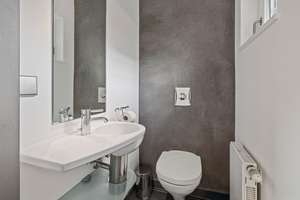 Property thumbnail 11