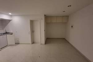 Möblierte Studio-Wohnung mit eigenem Eingang und Gartennutzung in Essen-Kettwig – Die vollständige Adresse der Immobilie erhältst du vom Anbieter., 45219 Kettwig, Essen – Vorschaubild 4