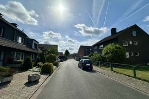 Ihr neues Zuhause in Duisburg-Rheinhausen!
Einfamilienhaus sucht neue Eigentümer – Die vollständige Adresse der Immobilie erhältst du vom Anbieter., 47228 Bergheim, Duisburg – Vorschaubild 43