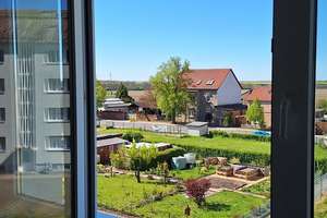 Sanierte Wohnung mit Blick in die Natur