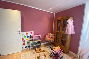 KAARST - Reihenhaus in ruhiger Lage., Einbauküche, TEIL-MÖBLIERT – Die vollständige Adresse der Immobilie erhältst du vom Anbieter., 41564 Kaarst – Vorschaubild 15