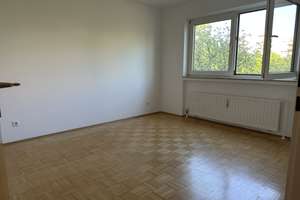 Provisionsfrei: Ruhige 3-Zimmer-Wohnung am Westkreuz mit Loggia und viel Grün – Reichenaustraße 9, 81243 Aubing-Süd, München – Vorschaubild 5