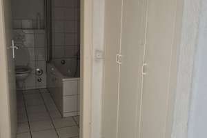 Zentrale aber rhuige Zweizimmerwohnung in Remscheid zentral – Die vollständige Adresse der Immobilie erhältst du vom Anbieter., 42855 Scheid, Remscheid – Vorschaubild 7