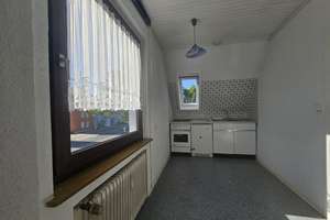 Gemütliche 2-Zimmer-Wohnung mit Einbauküche im ruhigen 4-Familienhaus im Sahlkamp. – Die vollständige Adresse der Immobilie erhältst du vom Anbieter., 30179 Sahlkamp, Hannover – Vorschaubild 5