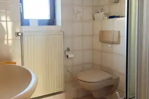 Property thumbnail 10