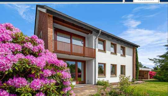 Bild von Lichtdurchflutetes Einfamilienhaus mit großem Garten für die ganze Familie