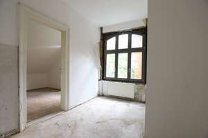 Jugendstil-  Sanierungsbedürftige Altbauwohnung  in Top-Lage! +Balkon + über 50qm Spitzboden – Hartwigstr 2, 30169 Calenberger Neustadt, Hannover – Vorschaubild 14