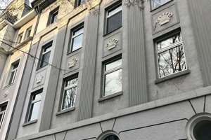 Sanierte Dachterrassen-Wohnung im Altbau mit Parkblick in Flingern-Nord