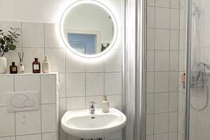 Renovierte, helle 2-Zimmer-Wohnung mit Balkon in Kiel-Brunswik – Gerhardstraße 13, 24105 Brunswik, Kiel – Vorschaubild 11