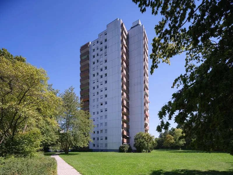 4BR Apartment – Böblingen – Balcony