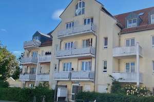 Charmante Maisonette-Dachgeschosswohnung mit Balkon und Tiefgaragen-Stellplatz – Die vollständige Adresse der Immobilie erhältst du vom Anbieter., 4288 Liebertwolkwitz, Leipzig – Vorschaubild 3