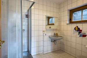 Ein Ort zum Großwerden und Ankommen: Großzügiges Landhaus, Gartenidylle und  Einliegerwohnung. – Die vollständige Adresse der Immobilie erhältst du vom Anbieter., 65558 Gückingen – Vorschaubild 48