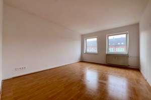 Renovierte Dreizimmerwohnung in Gaarden!