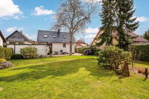 Familienfreundliche Wohlfühloase im Herzen von Berlin-Rudow mitten im Blumenviertel – Die vollständige Adresse der Immobilie erhältst du vom Anbieter., 12357 Rudow, Berlin – Vorschaubild 3