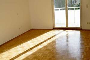 Endlich angekommen! Wunderschöne 3-Zimmer-Wohnung mitten in Wiesbaden und doch im Grünen! – Die vollständige Adresse der Immobilie erhältst du vom Anbieter., 65195 Nordost, Wiesbaden – Vorschaubild 4