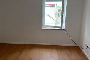 4,5 Zimmer Garten- Terrassen-Wohnung in Regensburg Oberisling  – 93053 Oberisling-Graß, Regensburg – Vorschaubild 13
