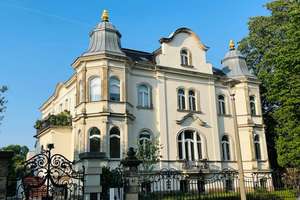 Großzügige 3-Zimmer-Dachgeschoßwohnung am Großen Garten