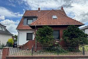 Hier beginnt Ihr neues Kapitel, tolles Einfamilienhaus in ruhiger Lage – Die vollständige Adresse der Immobilie erhältst du vom Anbieter., 31275 Lehrte – Vorschaubild 1
