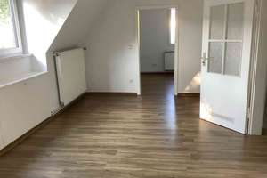 Schöne Dachgeschosswohnung in energetisch saniertem Haus! – Wilkienskamp 3, 49090 Eversburg, Osnabrück – Vorschaubild 3