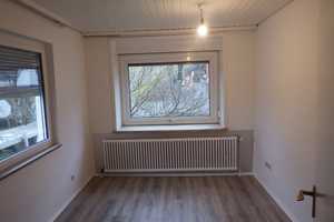 Top- renoviertes Haus mit Werkstatt oder Platz für den Fuhrpark – Zollernalbkreis – Vorschaubild 6