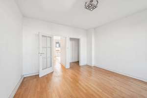 Seltene Gelegenheit am Heumarkt – Leerstehende 1,5-Zimmer-Wohnung mit Entwicklungspotenzial – Die vollständige Adresse der Immobilie erhältst du vom Anbieter., 50667 Altstadt/Nord, Köln – Vorschaubild 10