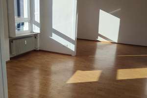 Schöne Altbau 3-Zimmer-Wohnung in Wuppertal 97 qm, frisch renoviert – Deweerthstraße 83, 42107 Elberfeld, Wuppertal – Vorschaubild 2