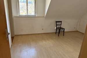 Günstiges 7,5-Zimmer-Einfamilienhaus mit EBK in Schenkenzell – Rottweil (Kreis) – Vorschaubild 9