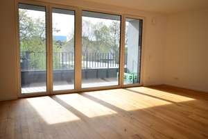 Sonnige 3-Zi-Komfort-Wohung mit großem Balkon u. EBK ! – 40210 Stadtmitte, Düsseldorf – Vorschaubild 6