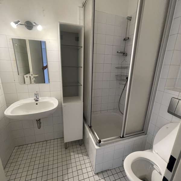 *** helle geschmackvolle 2-Zimmer-Wohnung in Aachen-Burtscheid ***