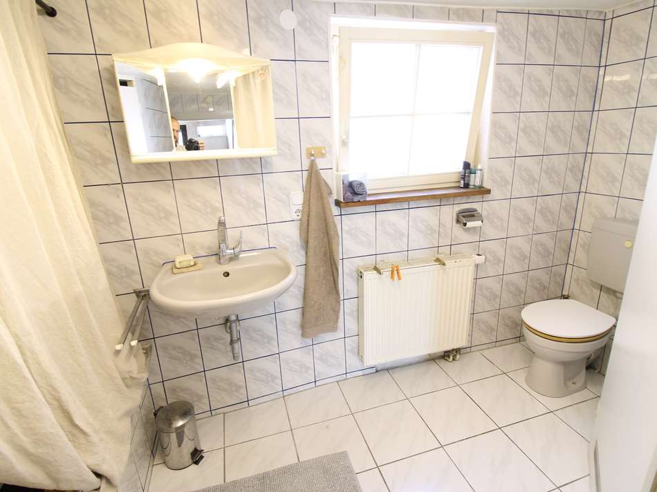 Badezimmer:2-EG